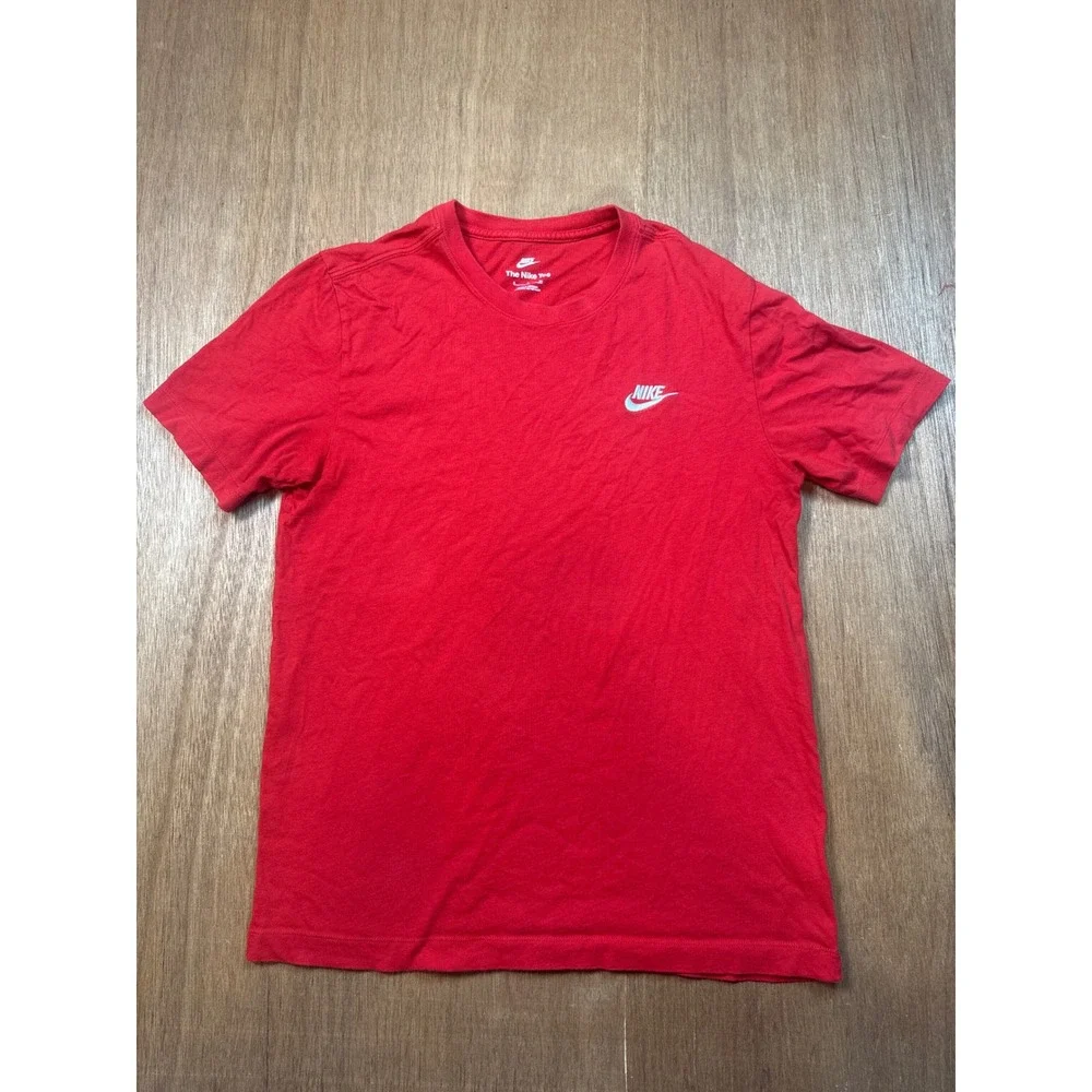 Nike Mens The Nike Tee Red Short Sleeve Futura Logo Cotton T-Shirt Size Small